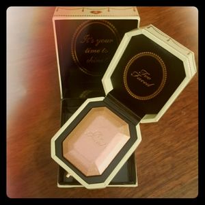NEW Too Faced Diamond Light Diamond Fire Highlight